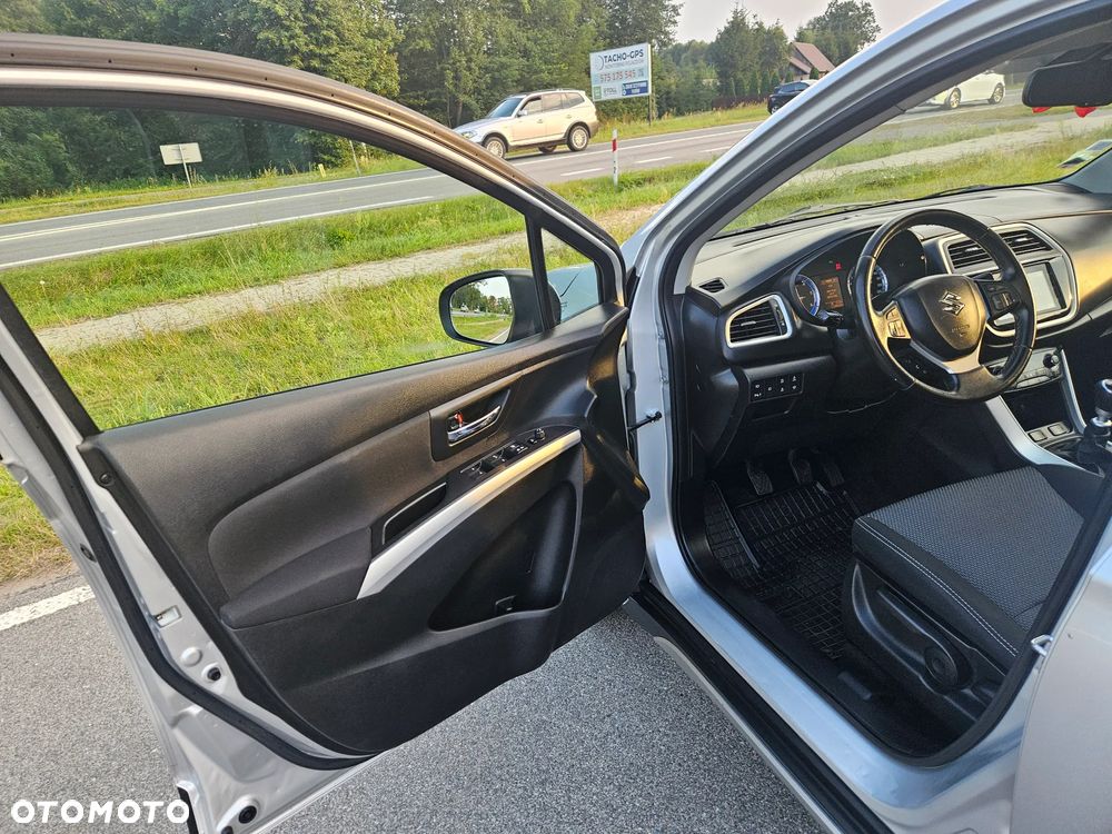 Suzuki SX4 S-Cross 1.6 DDiS Premium Plus 4WD - 19