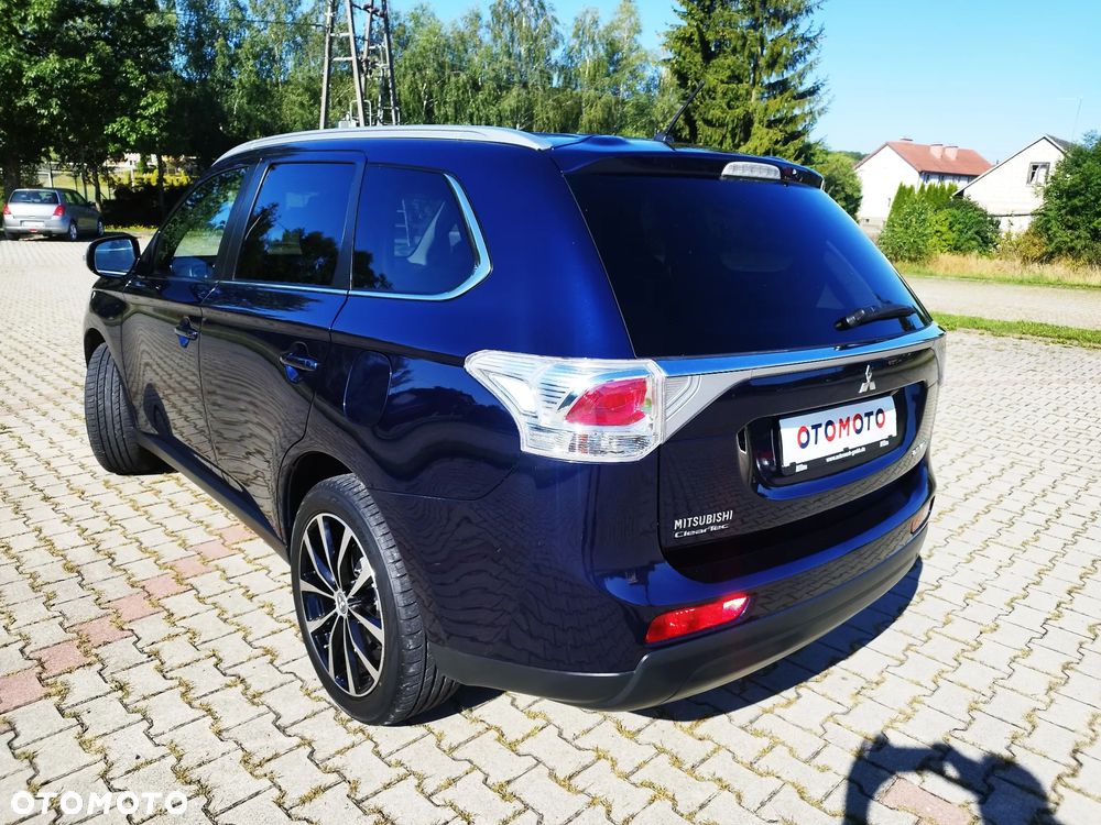Mitsubishi Outlander 2.0 2WD Diamant Edition - 8