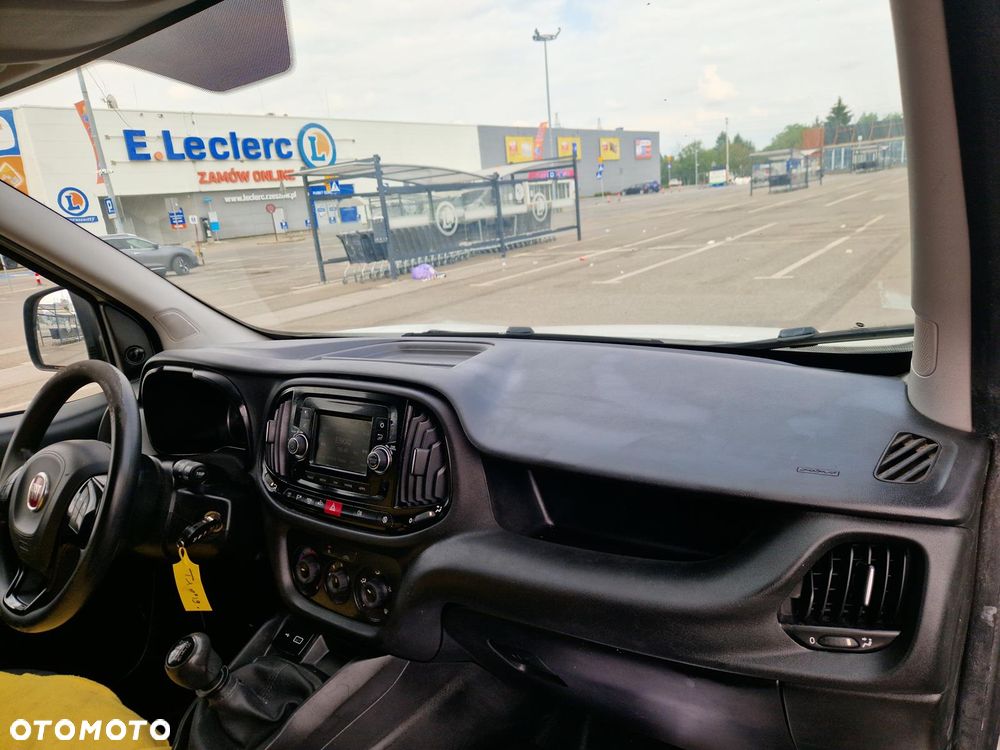 Fiat Doblo - 22