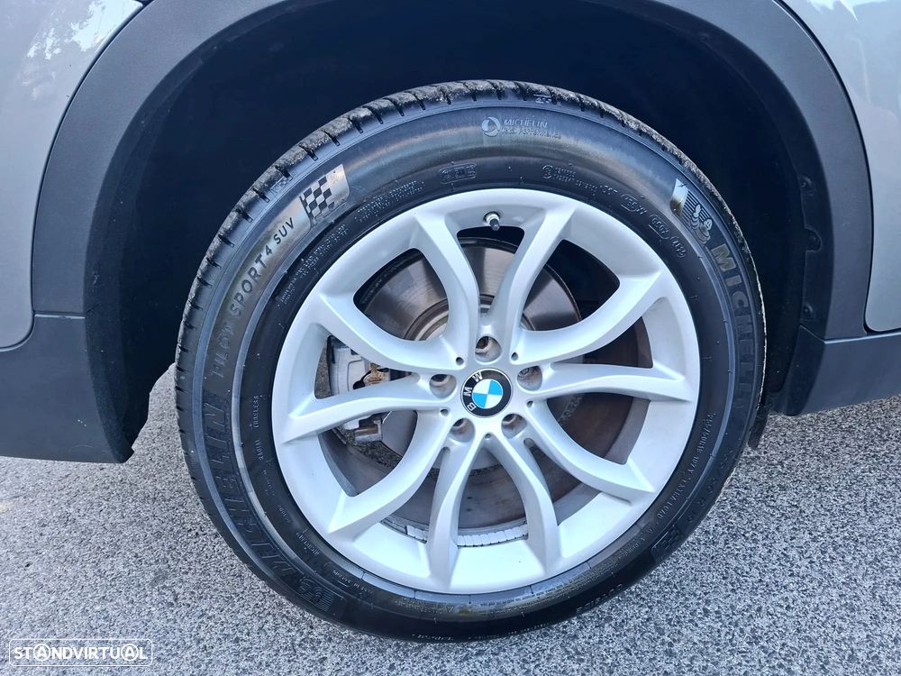 BMW X6 40 d xDrive - 25