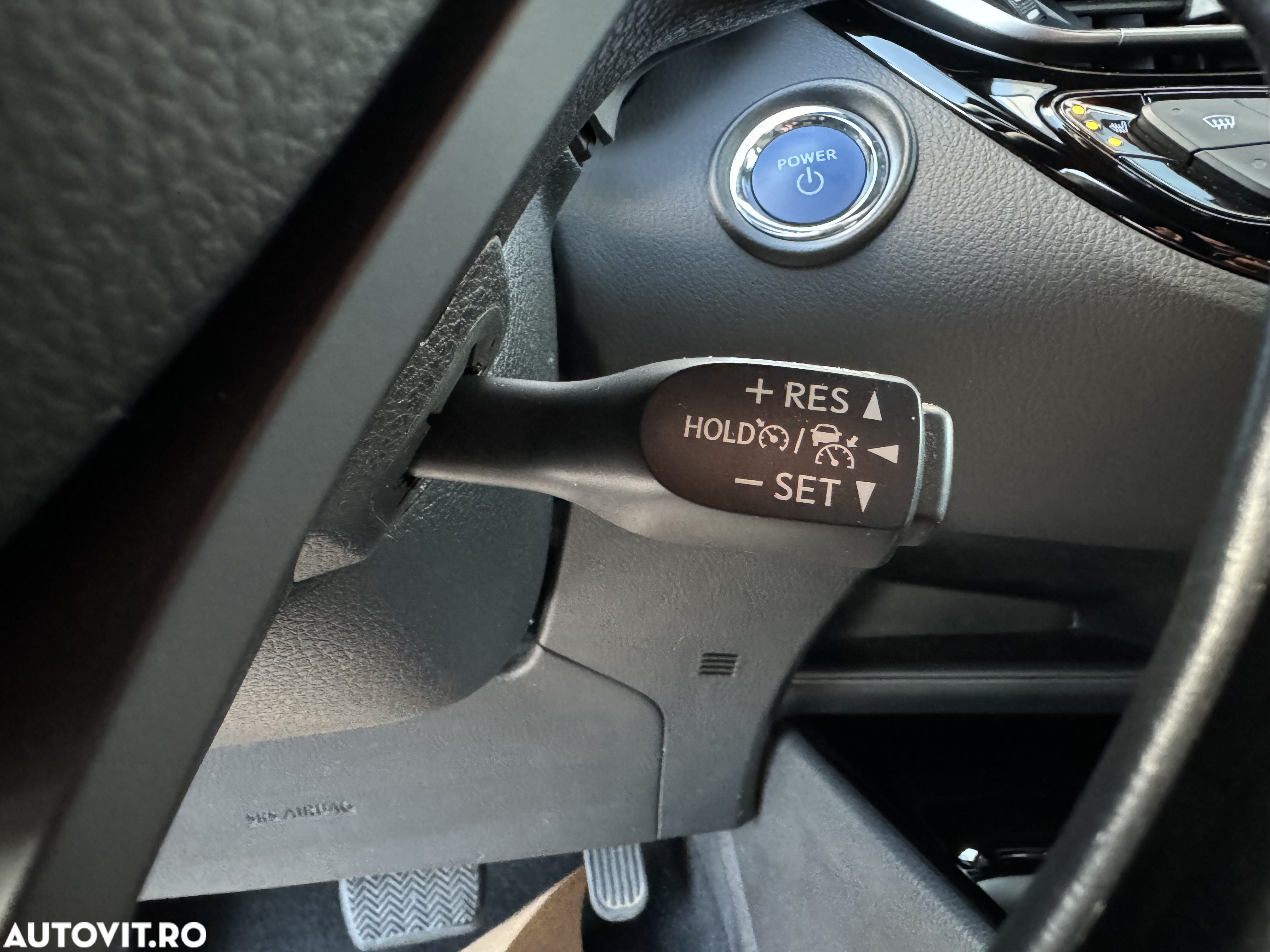 Toyota C-HR 1.8 HSD 122 CP 4x2 CVT Style - 21