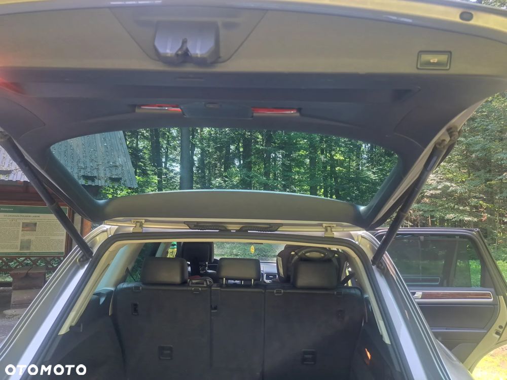 Volkswagen Touareg - 14