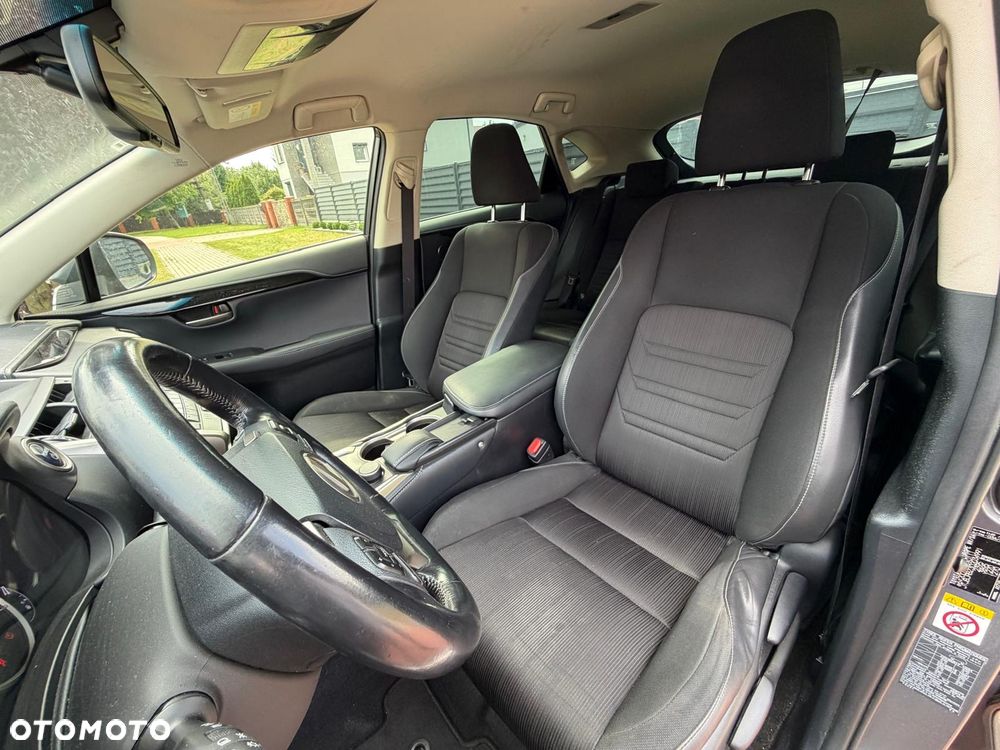 Lexus NX - 28