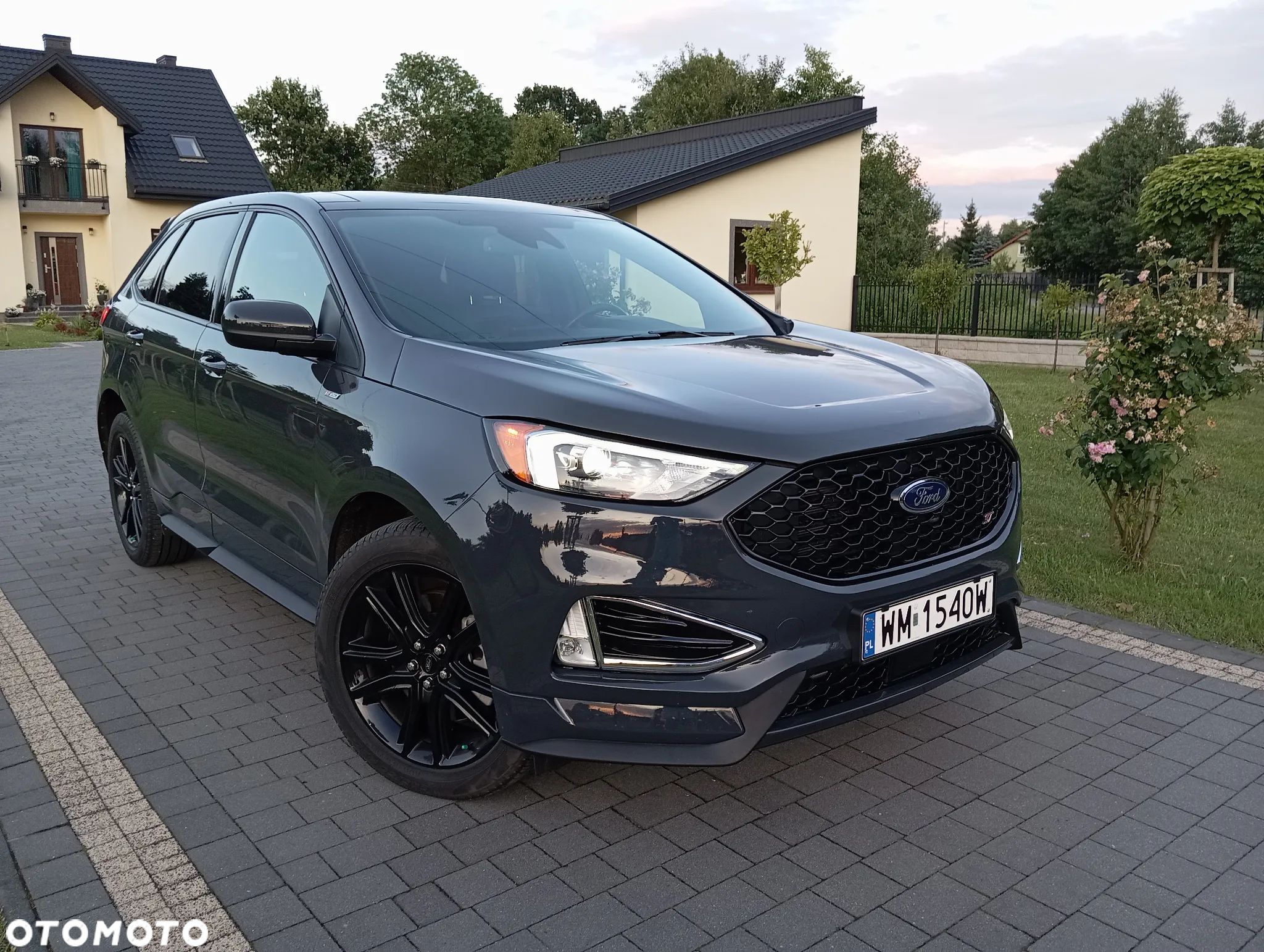 Ford Edge - 1
