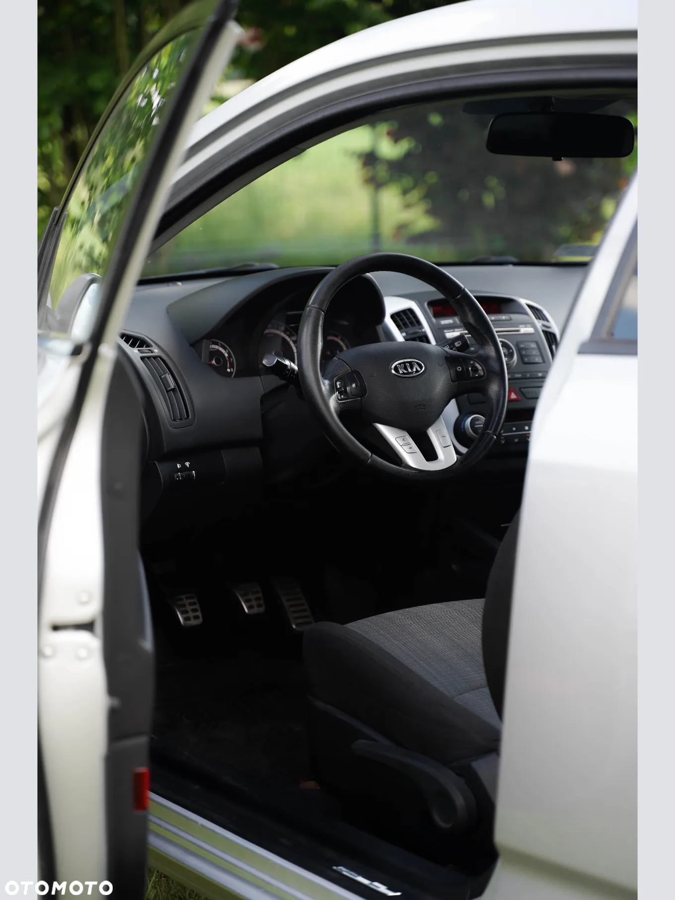 Kia ProCeed - 12