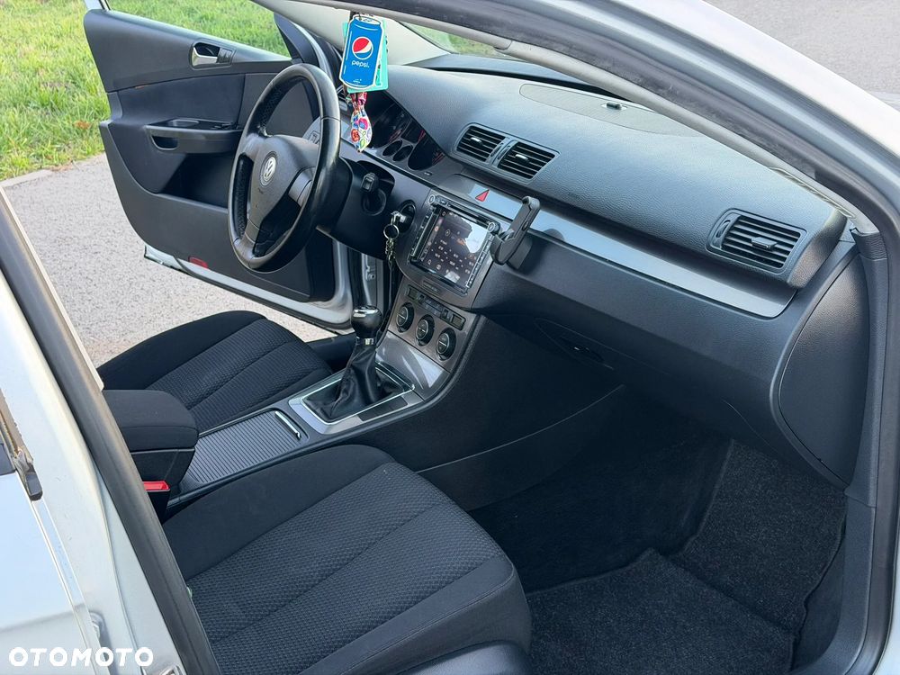 Volkswagen Passat Variant 1.9 TDI DPF Comfortline - 14