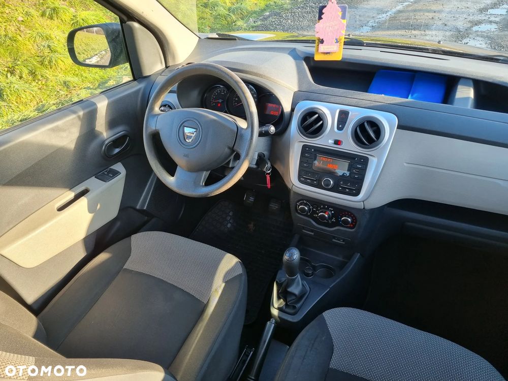Dacia Dokker 1.6 Laureate - 17