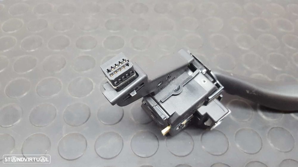 COMANDOS DOS PISCAS VOLKSWAGEN GOLF VI (5K1) ADVANCE - 4