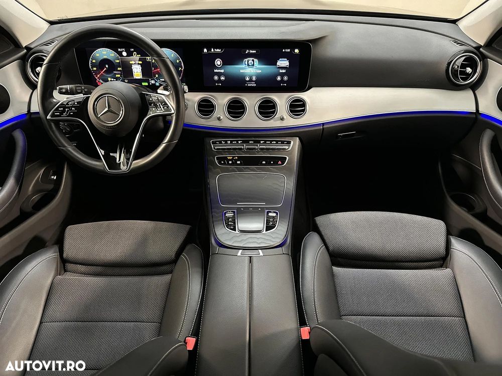 Mercedes-Benz E - 10