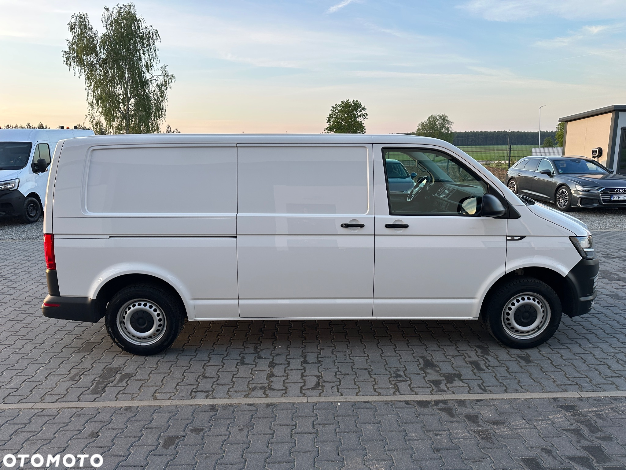 Volkswagen Transporter T6 2.0 TDI 150 DSG Sortimo ZABUDOWA WARSZTATOWA Rampa dla wózków inwalidzkich - 8