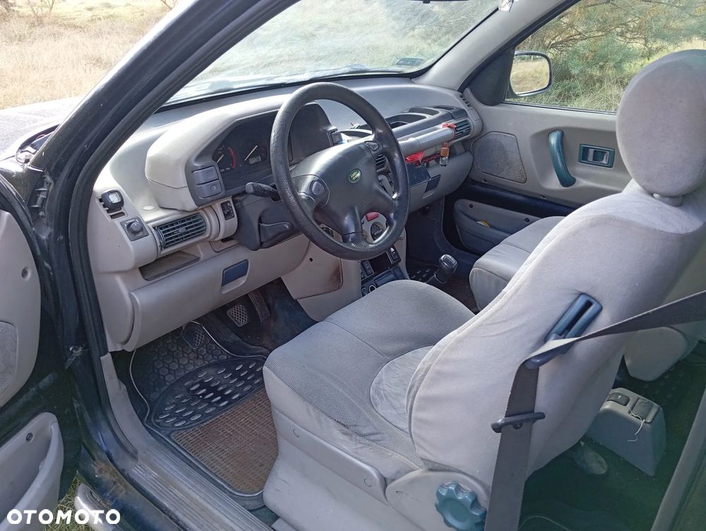 Land Rover Freelander 2.0 D - 26