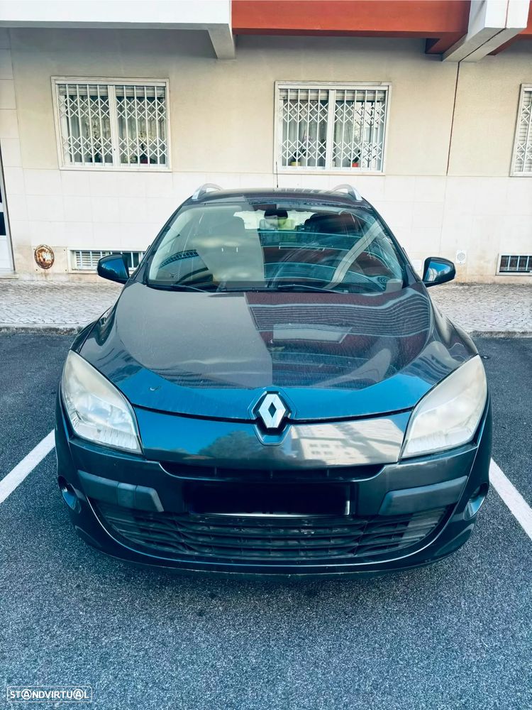 Renault Mégane Sport Tourer 2009 photo 2