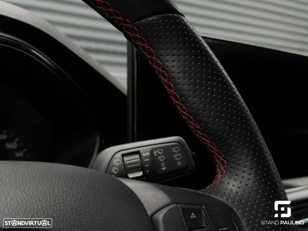 Ford Focus SW 1.0 EcoBoost MHEV ST-Line - 31