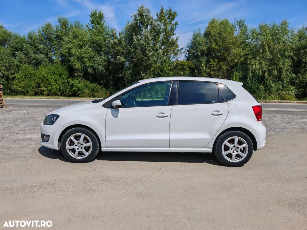 Volkswagen Polo 1.4 Highline DSG - 8