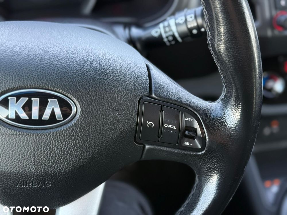 Kia Sportage - 15