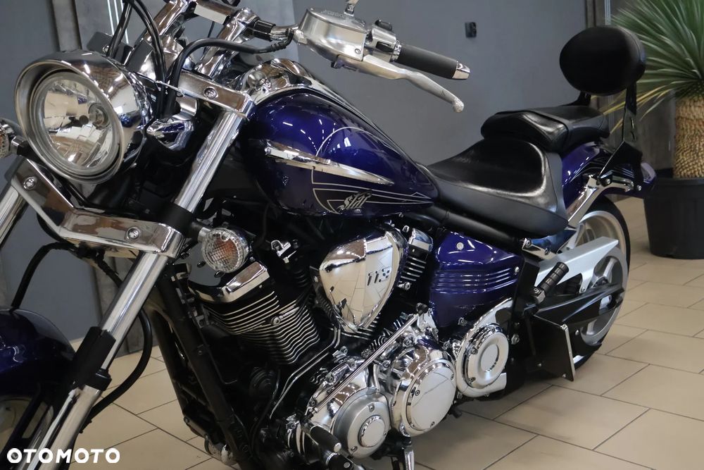 Yamaha XV - 24