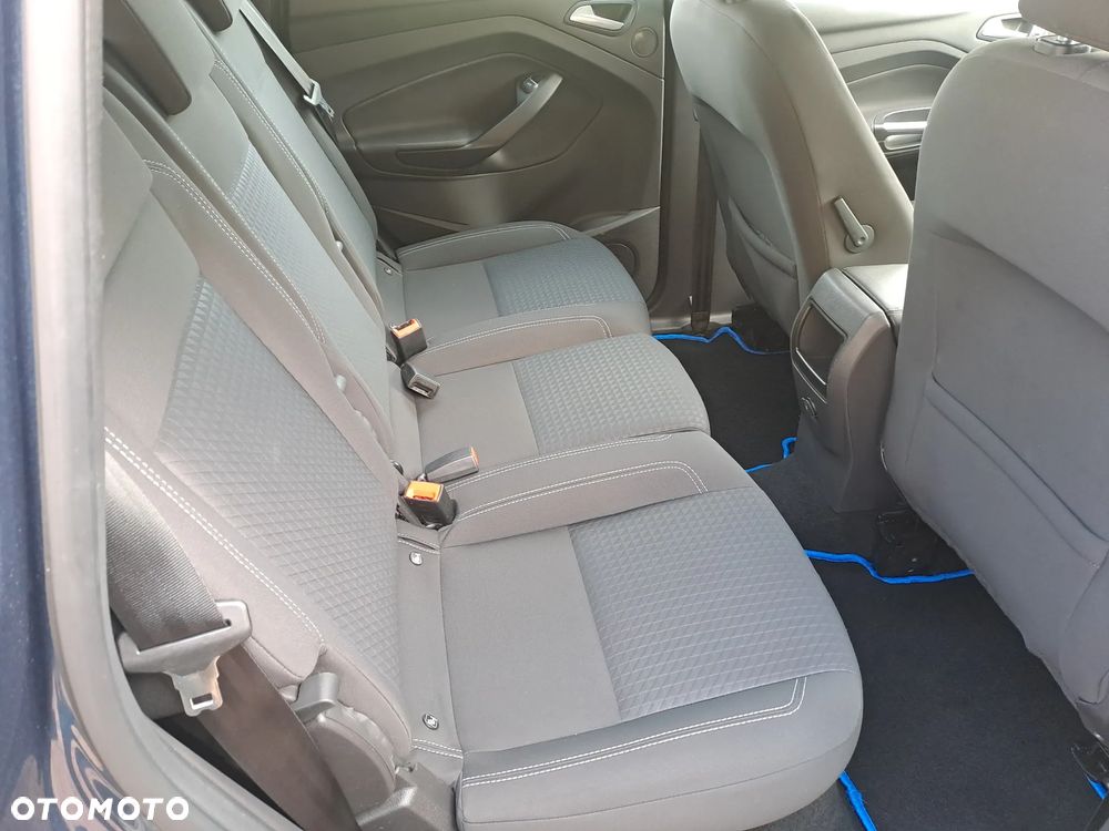 Ford C-MAX - 22