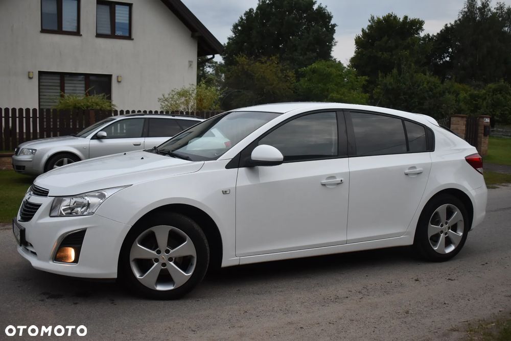 Chevrolet Cruze - 5