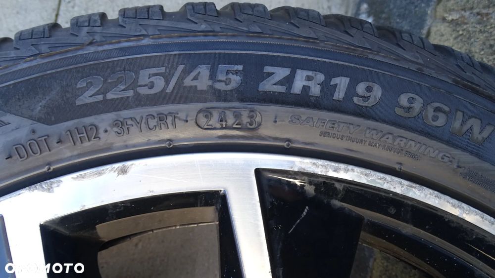 SEAT ATECA 575 - felga 8Jx19H2 ET45 5x112 - 5