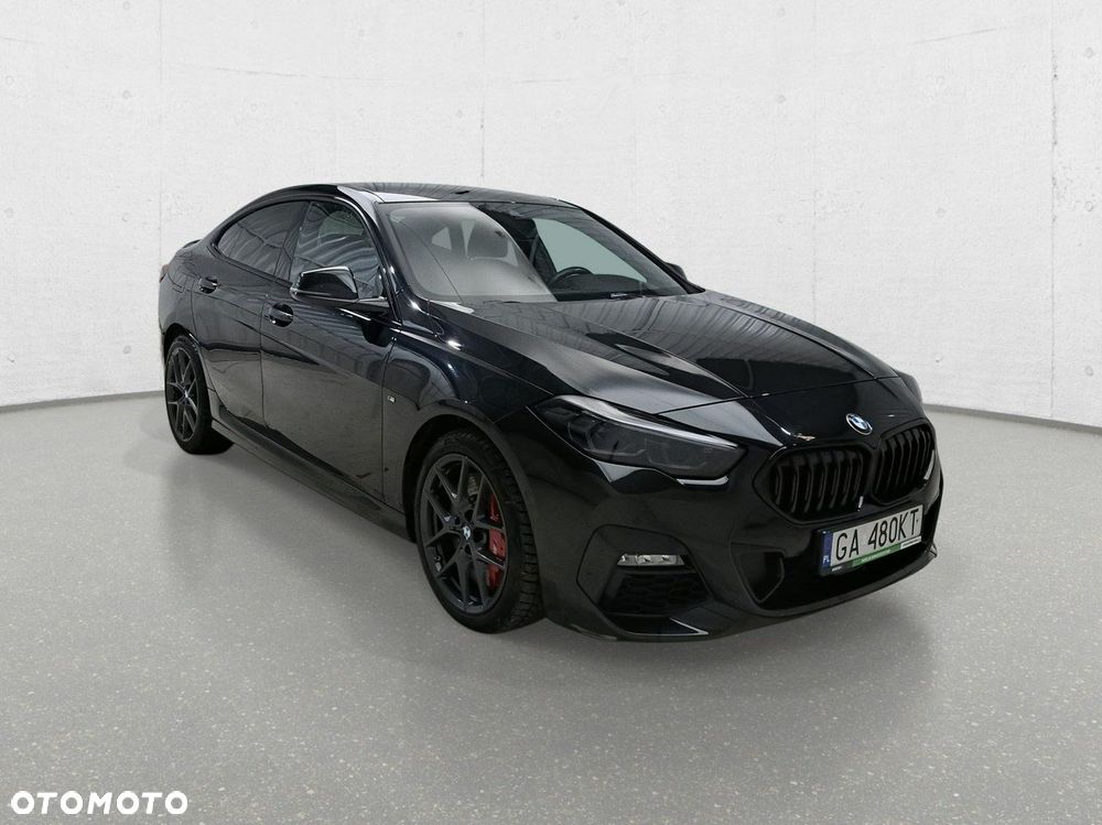 BMW Seria 2 218i M Sport - 1