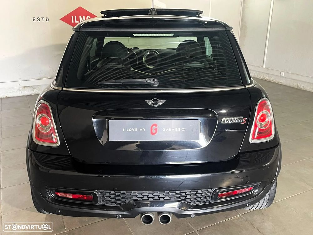 MINI 3 Portas - 24