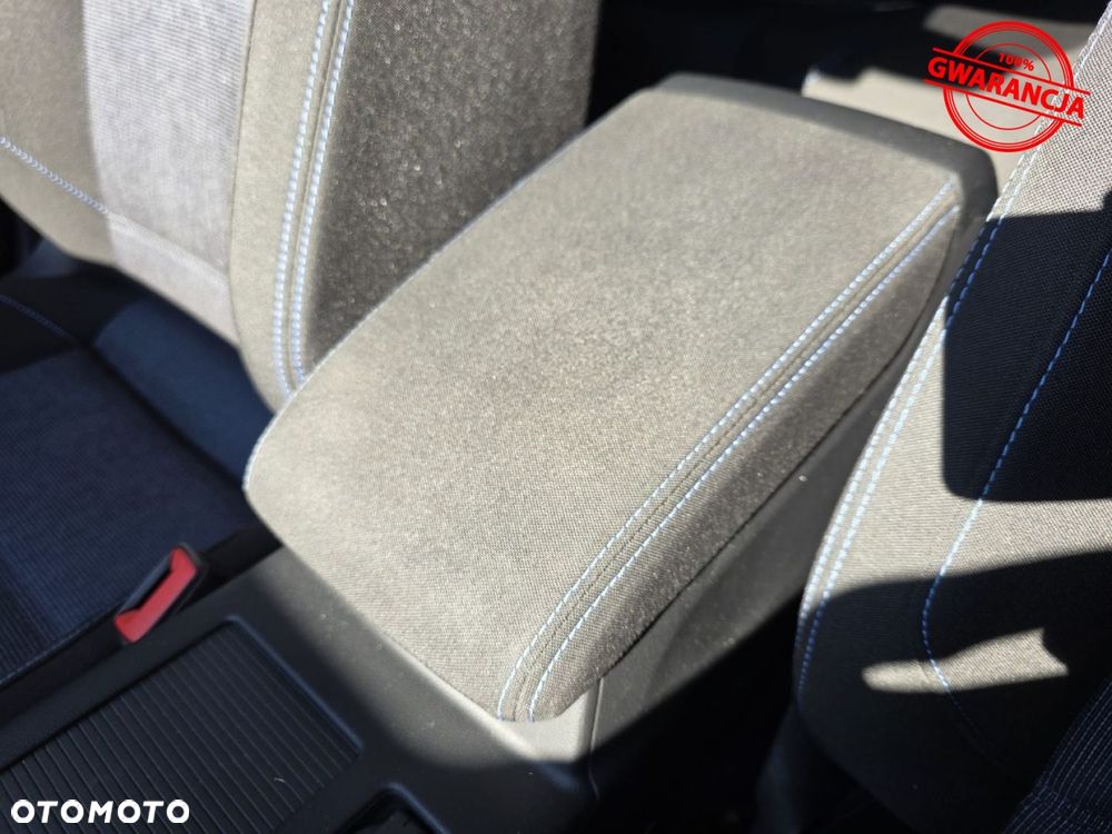 Volkswagen Passat Variant - 39