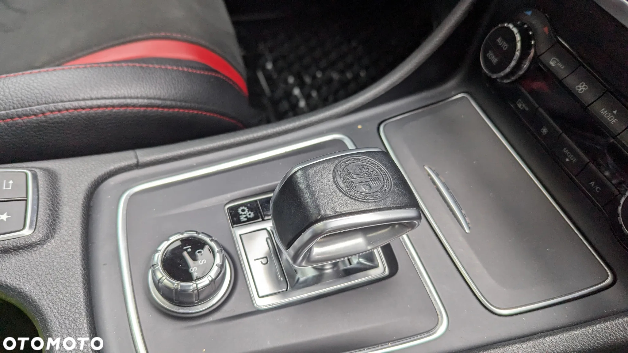 Mercedes-Benz GLA AMG 45 4-Matic - 20
