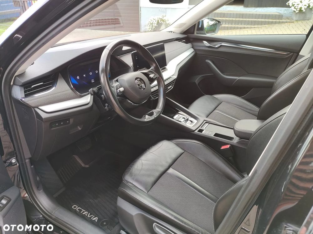 Skoda Octavia 2.0 TDI 4x4 Style DSG - 4
