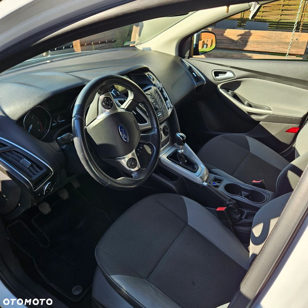 Ford Focus 1.6 TDCi DPF Trend - 15