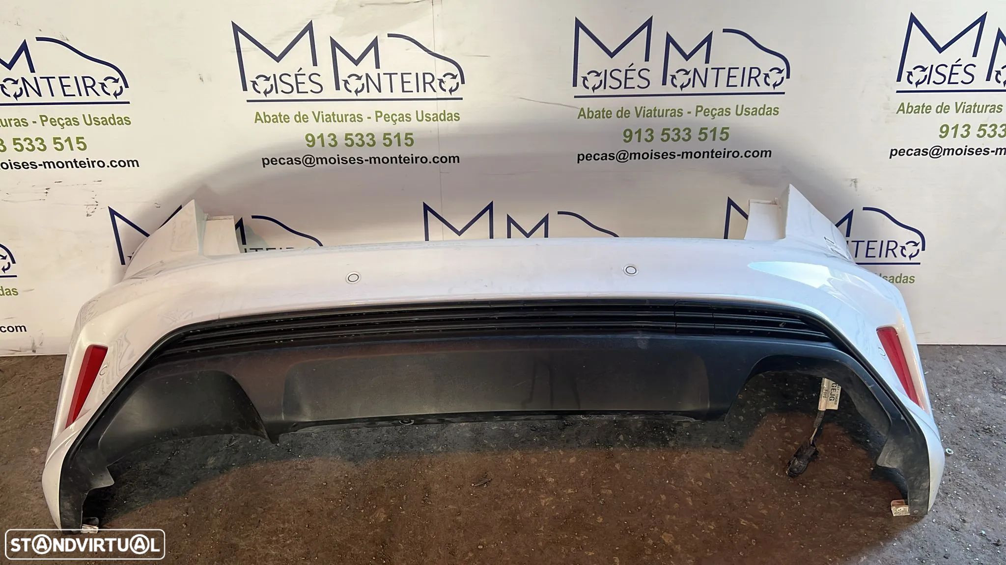 Parachoques trás Ford Focus de 2021 usado - 1