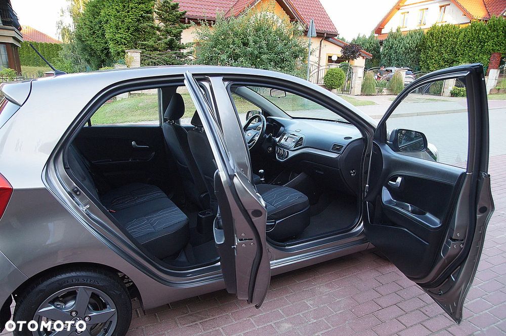 Kia Picanto 1.0 Dream Team Edition - 21