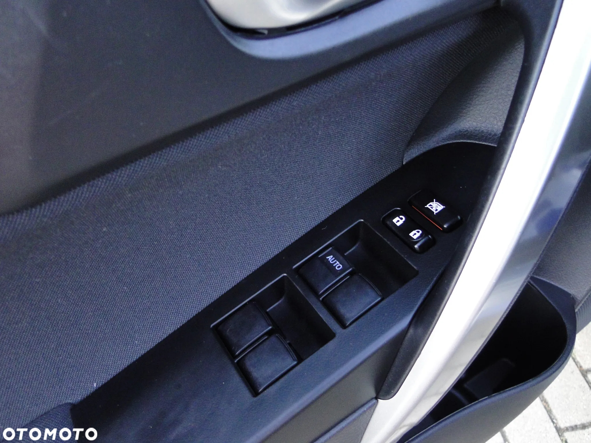 Toyota Auris - 15