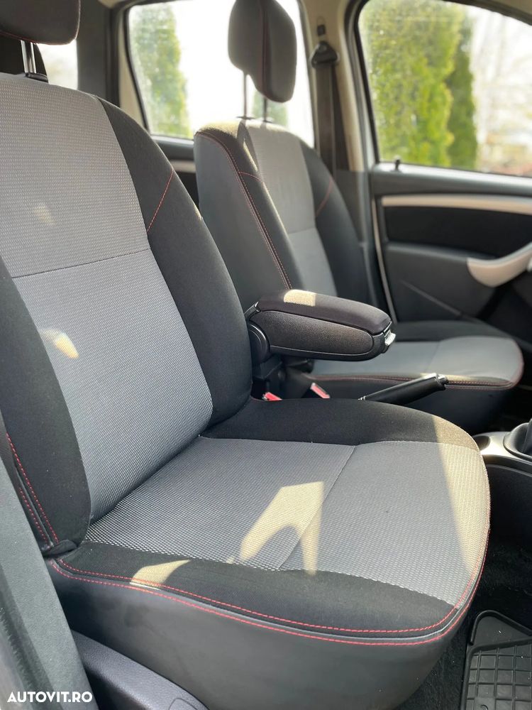 Dacia Duster 1.5 dCi 4x2 Ambiance - 9