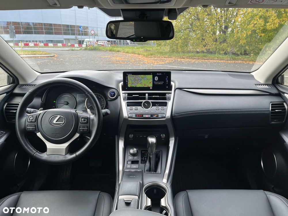 Lexus NX - 11