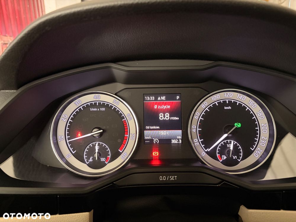 Skoda Superb 2.0 TSI 4x4 L&K DSG - 28