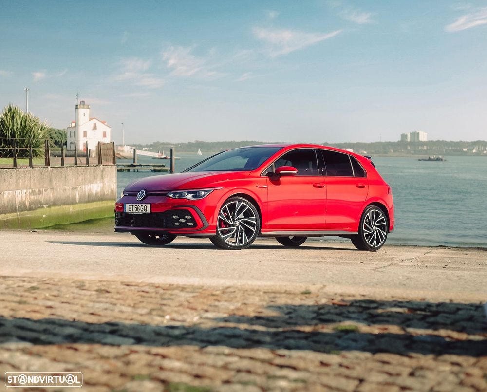 VW Golf 2.0 TSI GTI DSG - 45
