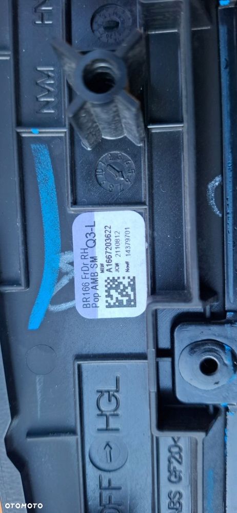 MERCEDES ML GL W166 DEKOR LISTWA BOCZEK DRZWI PRAWY PRZÓD LED A1667203622 - 10
