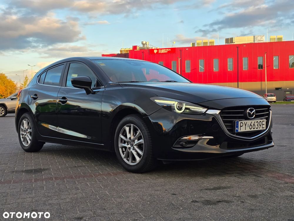 Mazda 3 2017 photo 2