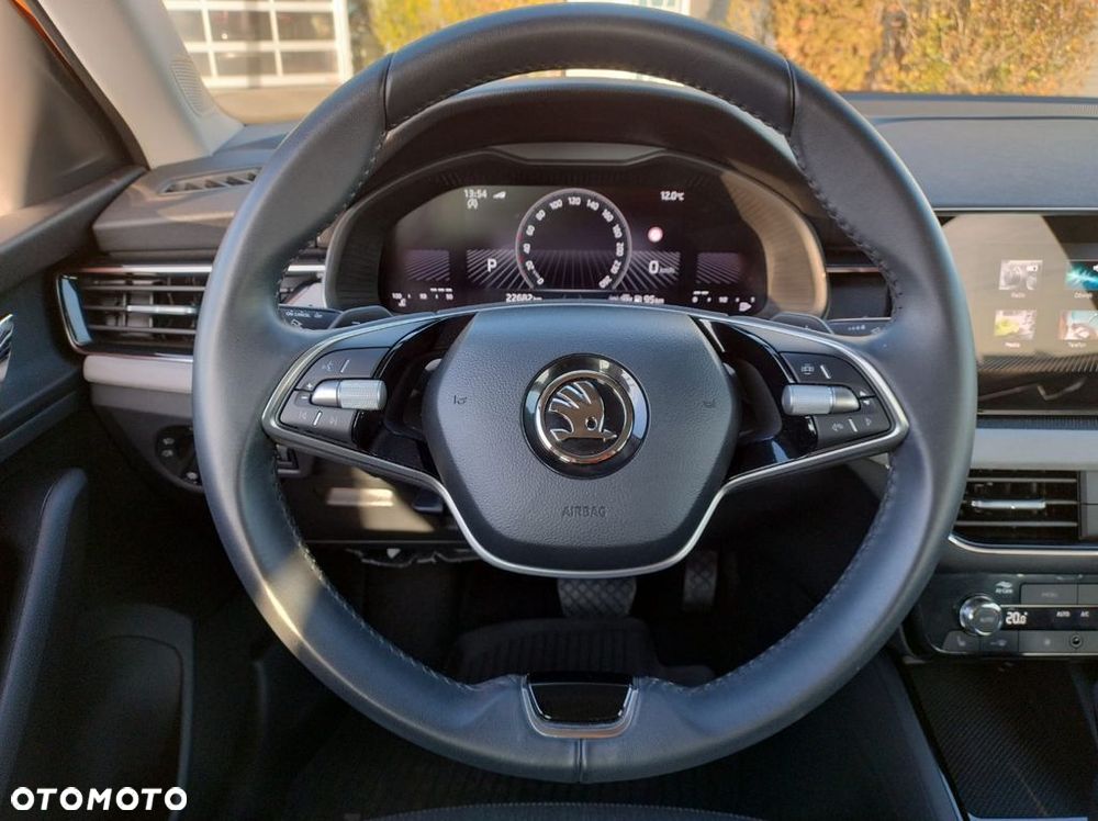 Skoda Kamiq 1.5 TSI Selection DSG - 24