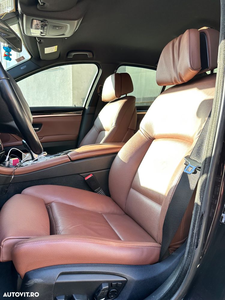 BMW Seria 5 518d Aut. Luxury Line - 10