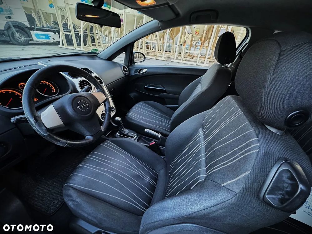 Opel Corsa - 9