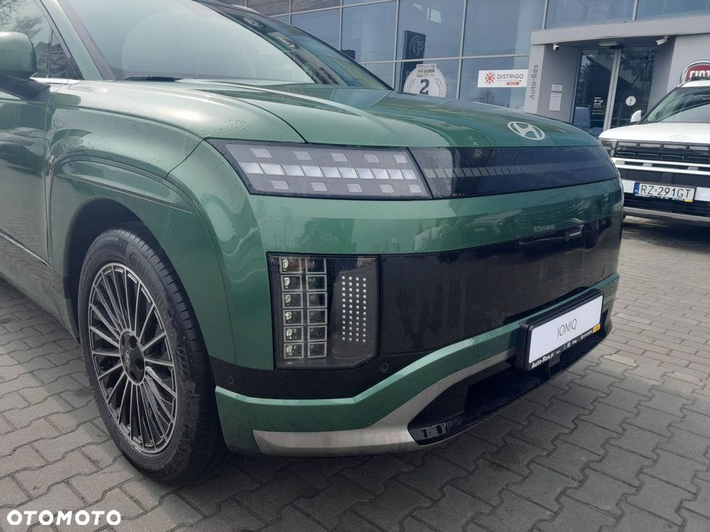 Hyundai IONIQ 9 110kWh Calligraphy AWD - 12