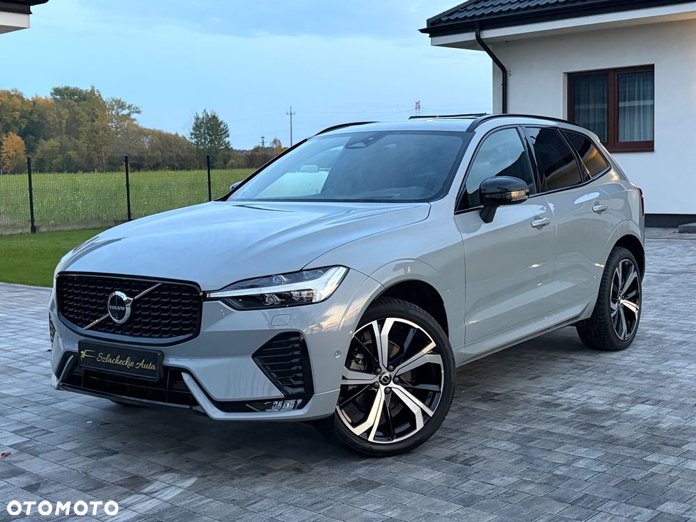 Volvo XC 60 B5 B AWD Ultra Dark - 25