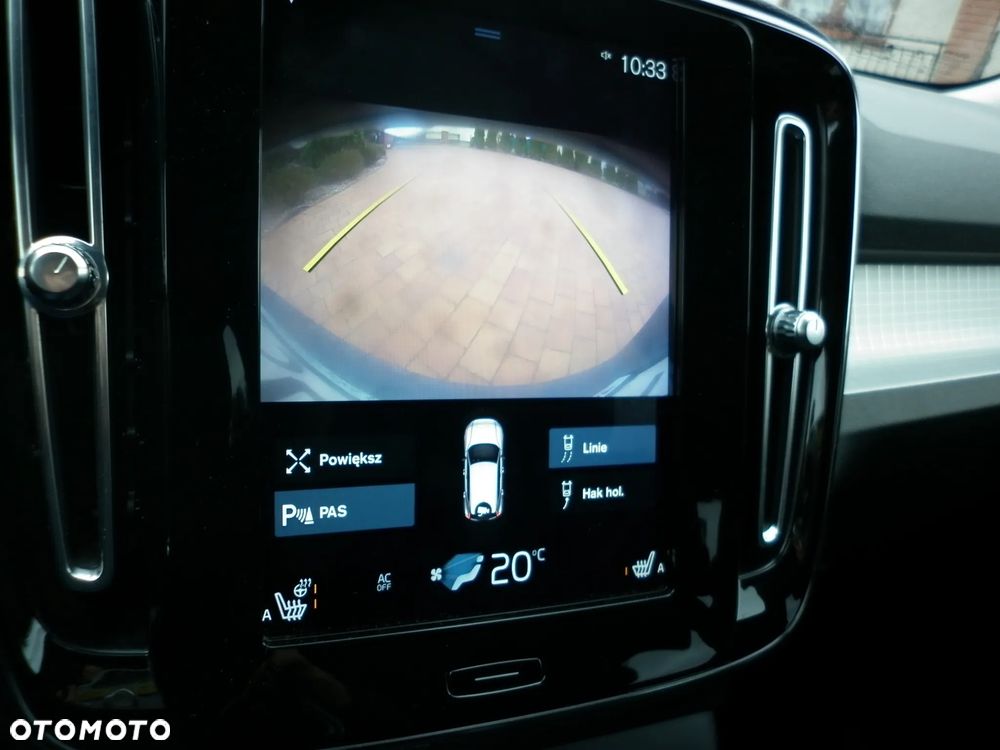 Volvo XC 40 D3 AWD Geartronic Momentum Pro - 25