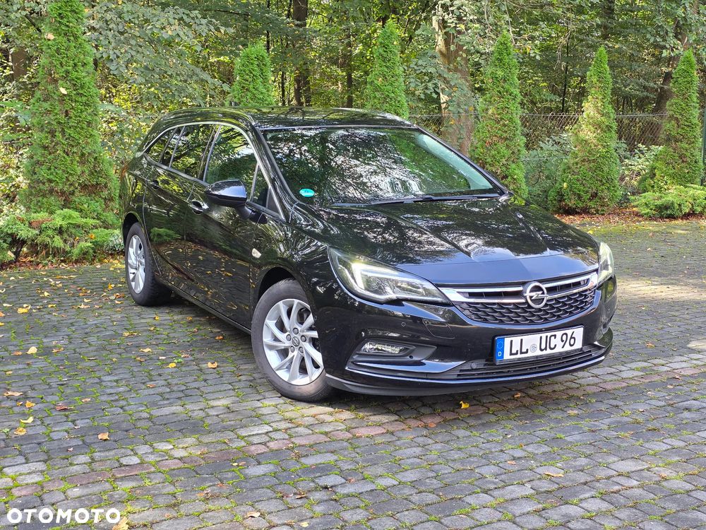 Opel Astra 1.6 CDTI DPF ecoFLEX Start/Stop Exklusiv - 2