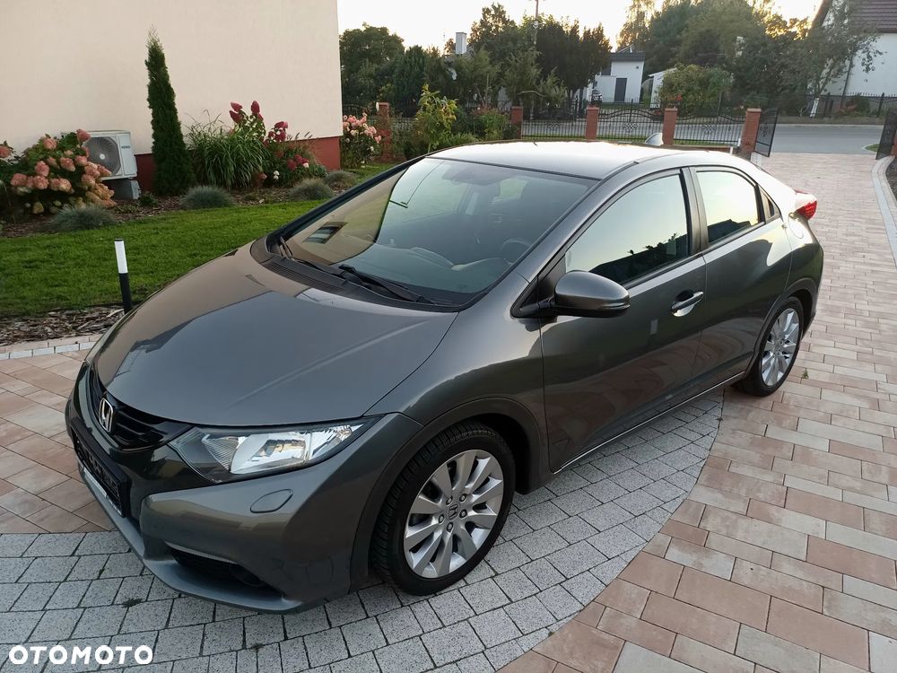Honda Civic 1.8i-VTEC Sport