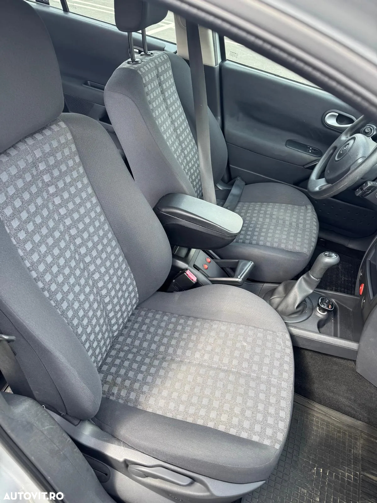 Renault Megane II 1.6 Authentique - 9