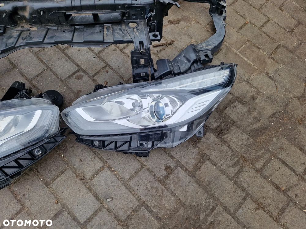 Ford S-Max 2.0 TDCi 4WD Titanium PowerShift - 20