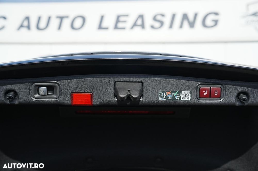 Mercedes-Benz E 300 4MATIC 9G-TRONIC Exclusive - 16