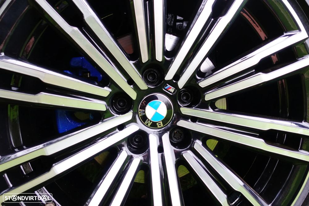 BMW X1 16 d sDrive Pack M - 18